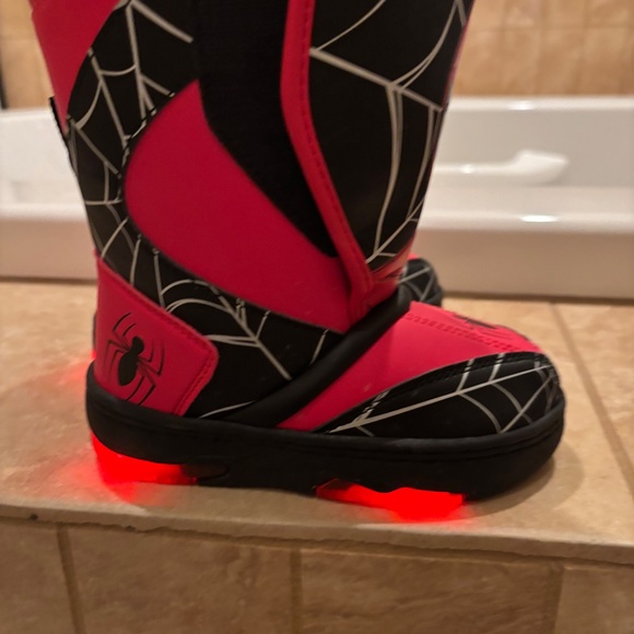 Boys Winter Boots - Spider-Man - Picture 2 of 8